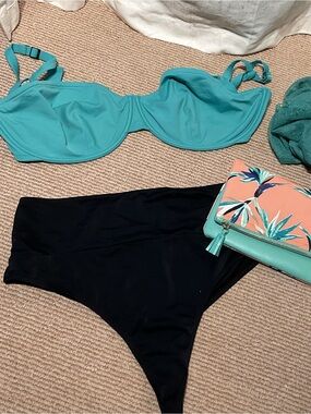 Turquoise bikini set